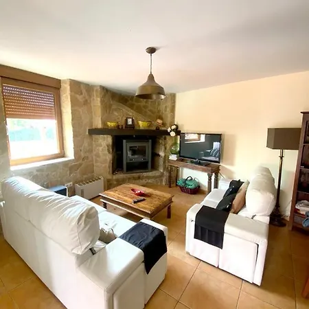 3 Bedrooms House With Enclosed Garden At 2 Km Away From The Beach *